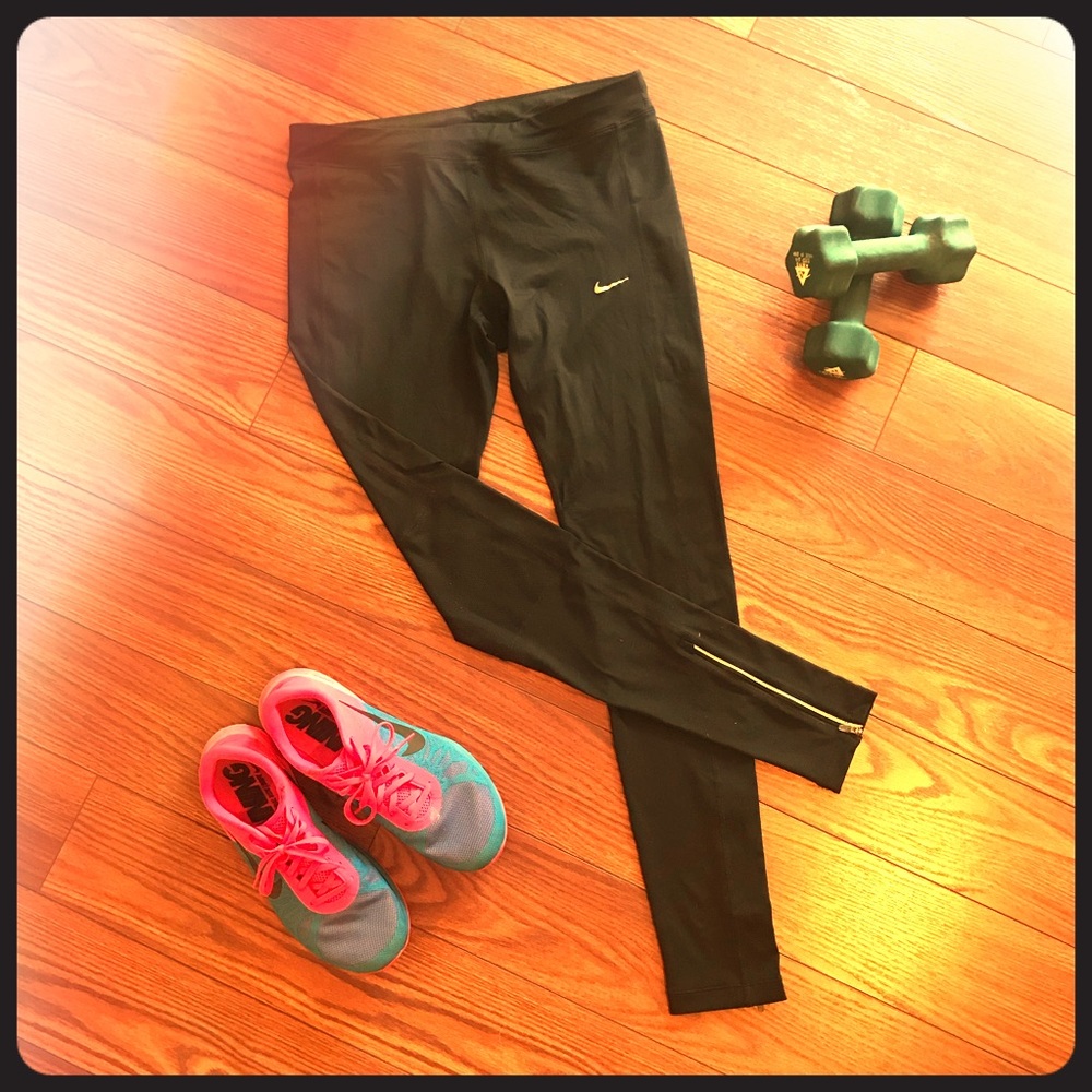 Nike Dri-FIT Running Leggings (Size L)